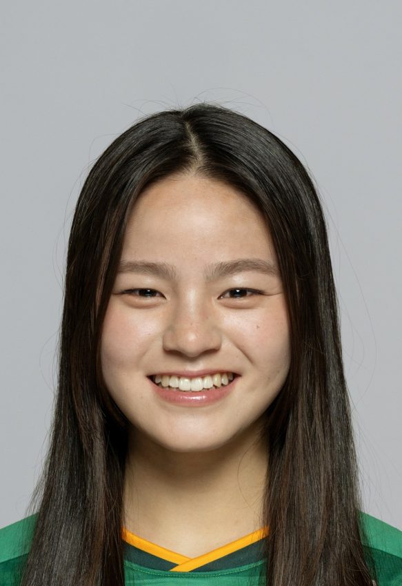 鈴木　理々衣（すずき　りりい）