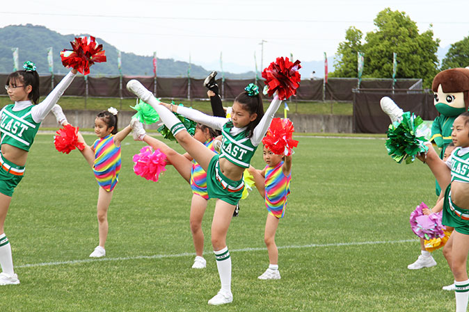 伊賀FCくノ一三重チアダンスチーム「BLAST」　写真